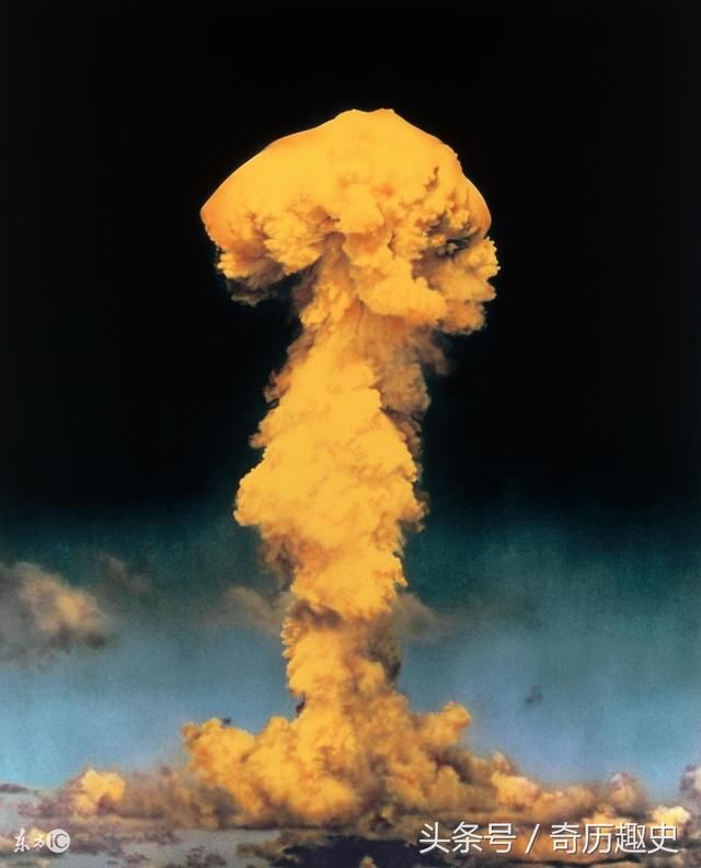 日本要求美国道歉,美国回应原子弹下无冤魂,瞧