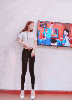 搞笑GIF:鼠生那么短,跟着节奏舞步动起来 云顶国际赌场