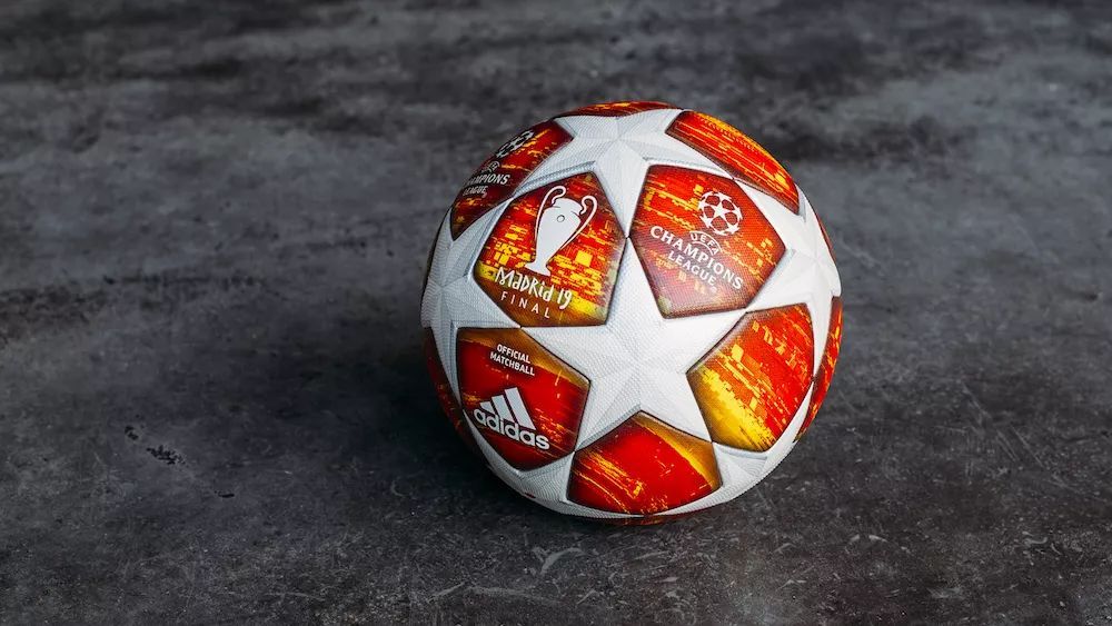 阿迪达斯发布18\/19赛季欧冠联赛淘汰赛阶段比