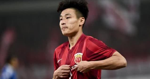 传韦世豪年薪2000万直逼武磊 亚洲一哥涨薪后