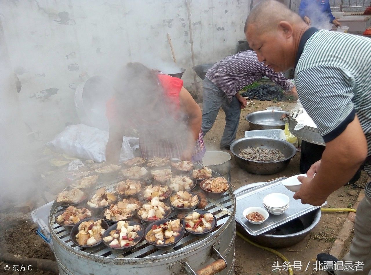 农村烧火做饭的13个珍贵瞬间，80后儿时难以忘怀的美好回忆