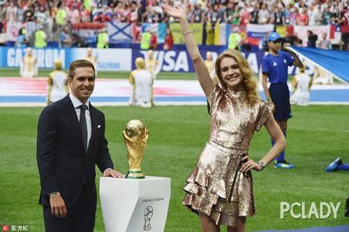 法国4:2克罗地亚,NataliaVodianova又把大力神