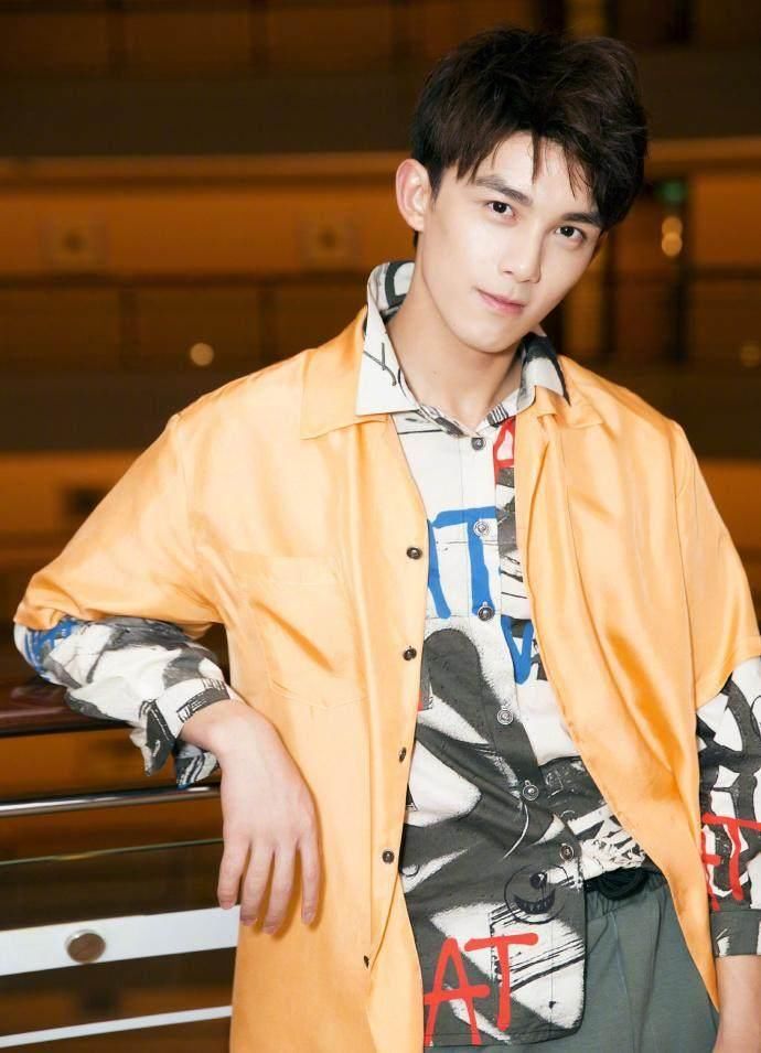 吴磊高考分数出炉,英语秒杀大多数同学,艺考成