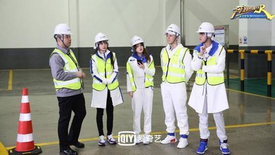 《奔跑吧》今晚开播 白宇率神秘大咖爆料兄弟