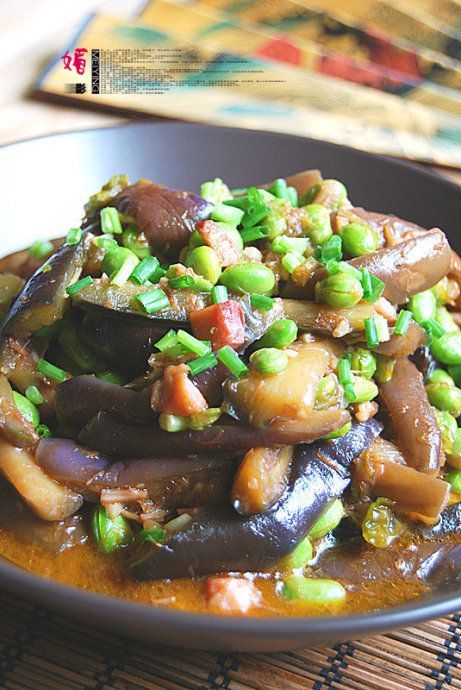 茄子毛豆烧咸鱼粒