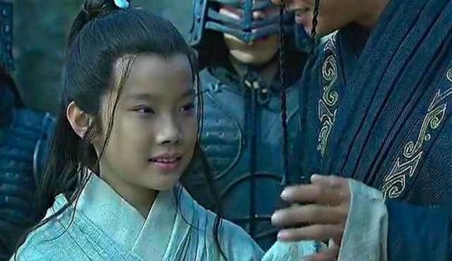 曹冲死后,曹操怕没有人能驾驭他,派人暗杀年仅