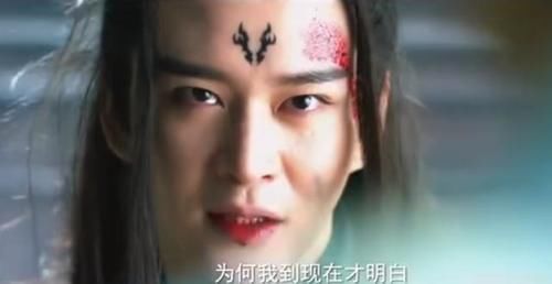琉璃：玲珑终于变装了，婚服造型比璇玑都美，被乌童和敏言争抢