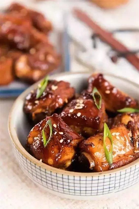 煮排骨时加一物, 邻居都闻到香味, 上桌分分钟被吃光!