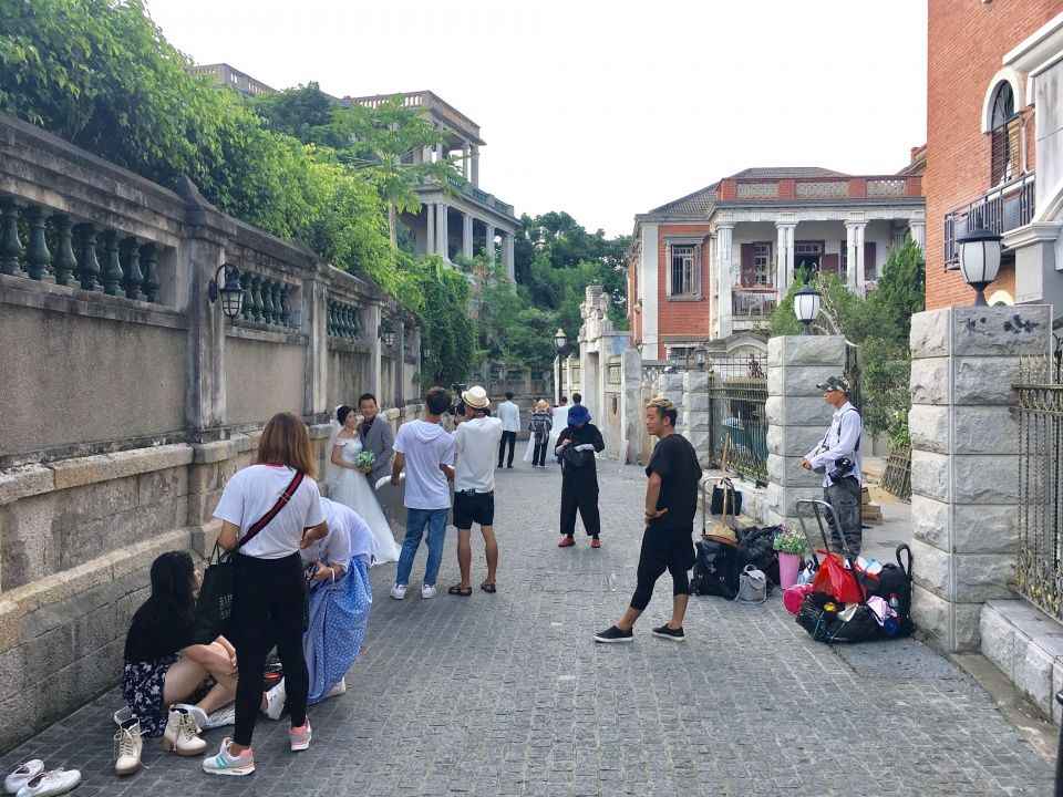 中国最红的旅游岛,游客太多导致被限流,不收门票满街都是游客