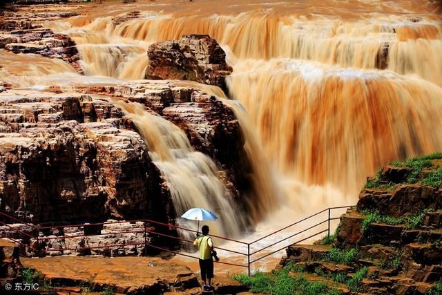 红色旅游胜地，人工天河红旗渠，观赏“九峡十八断”的络丝潭