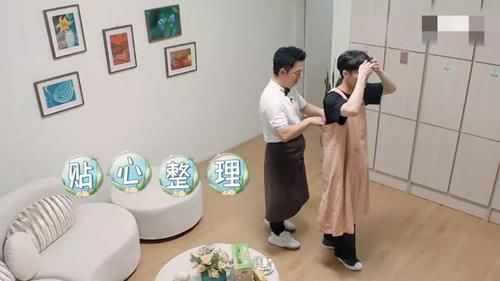 张艺兴乔装整蛊黄渤，却被老狐狸喂朝天椒，见面就变极挑