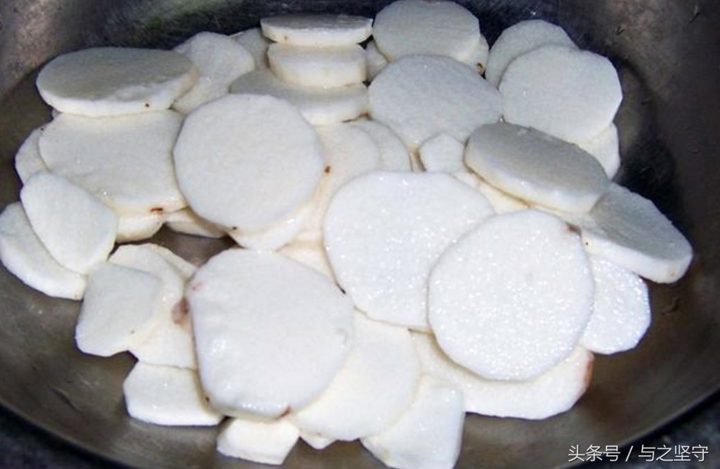 总是犯胃病怎么办?不妨多吃这些食物,物美价廉