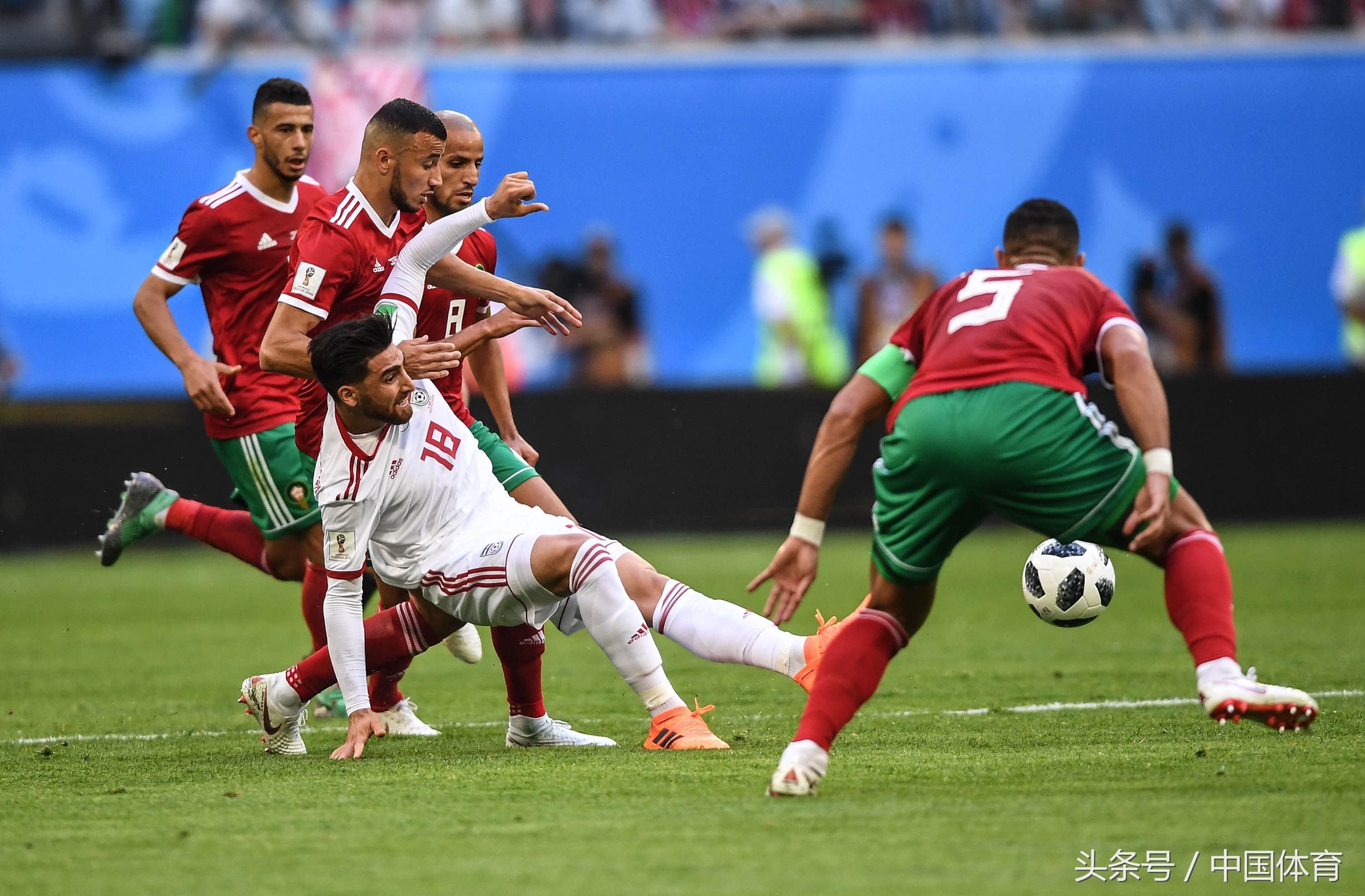 FIFA俄罗斯世界杯B组首轮 摩洛哥队送大礼憾负伊朗队