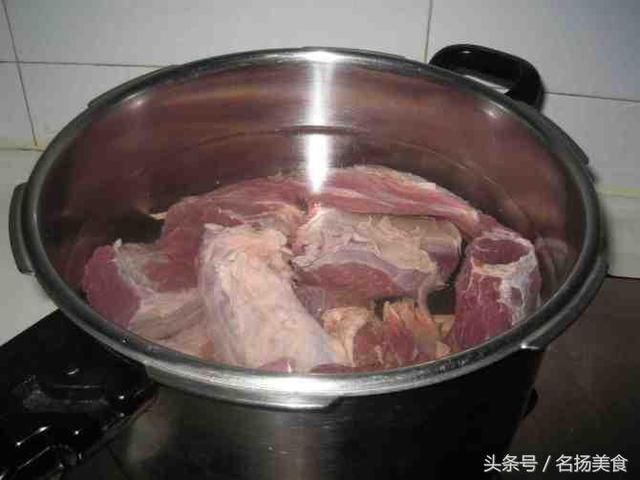 名扬美食：超级酱牛肉绝顶做法不传秘籍！