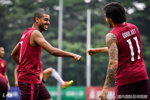 3队争夺恒大外援!歧视中超?外媒:从中国转会欧