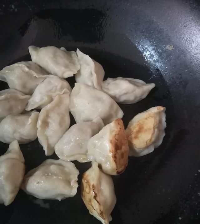 吃水饺好还是汤圆好