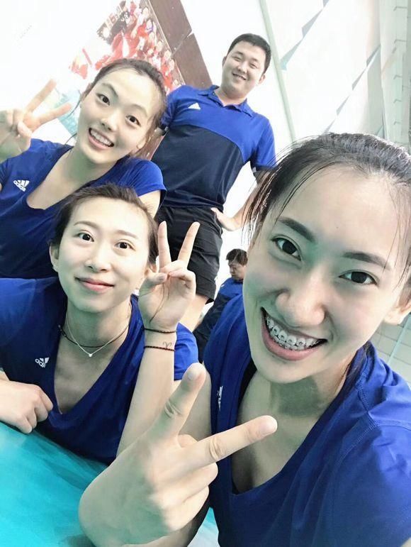 女排亚洲杯14人名单揭晓!世界冠军刘晏含领衔