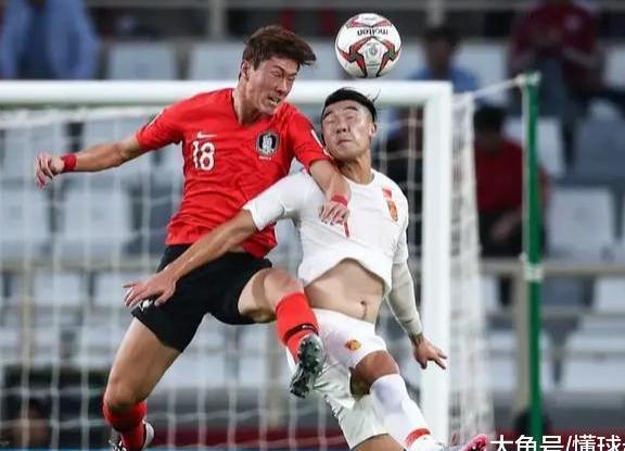 国足输得不冤, 对比韩国队肌肉男白斩鸡实锤