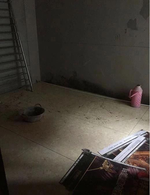还抱怨新房户型小?这对小夫妻把80的房子装修出了180平的效果