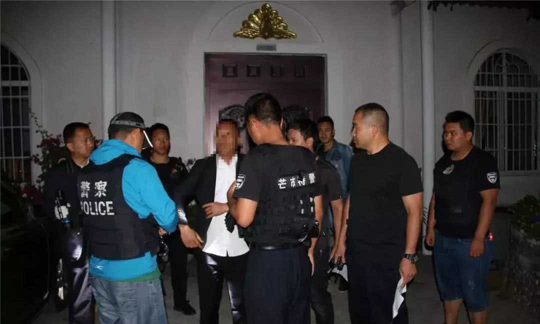 粉丝160万的云南正能量网红是黑老大,从教25