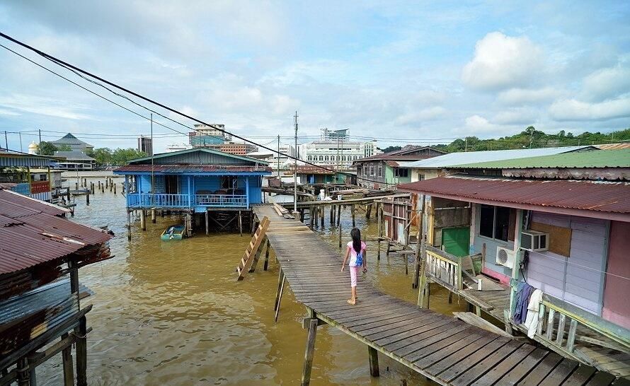 流淌着石油的低调土豪国邻居，全民免费医疗教育，每天工作5小时