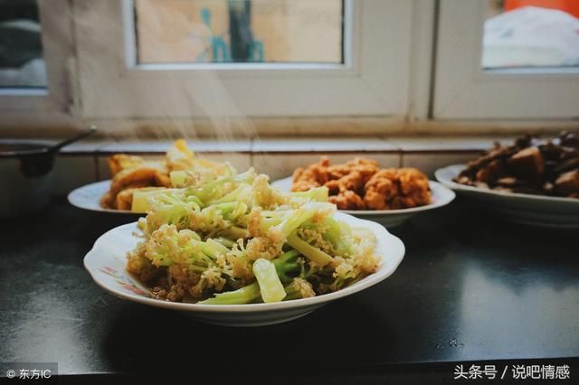 婆婆，当初你把拆迁款全给了大嫂，现被赶出家门想住我家？没门！