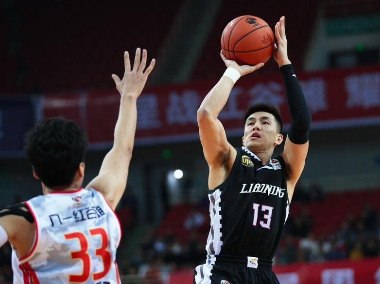 CBA单场40+场次排行,易建联仅第二,第三略意