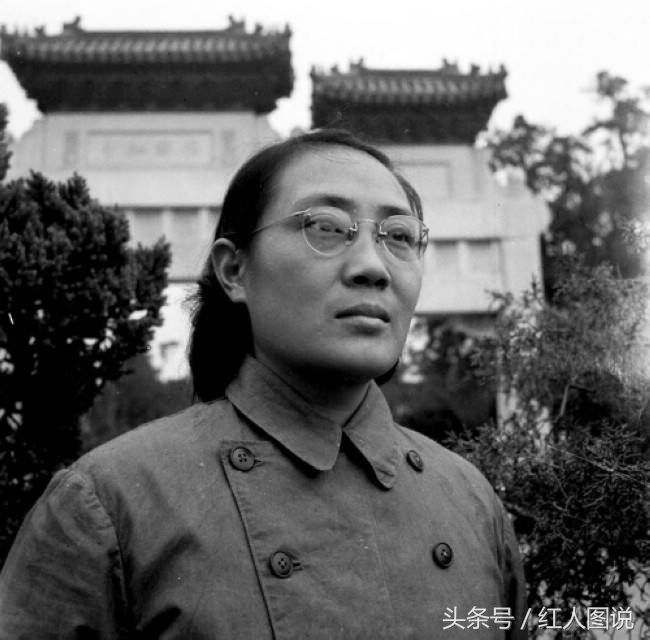 黄永胜将军妻子,19岁入伍,一生从事妇女工作,合