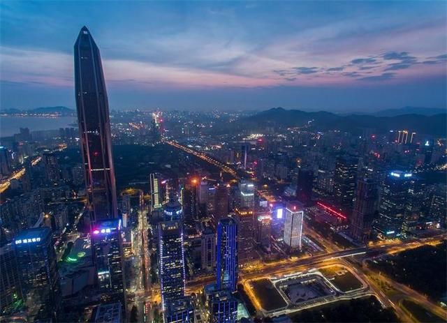 外媒预测2030年中国五大城市排名:竟没有深圳