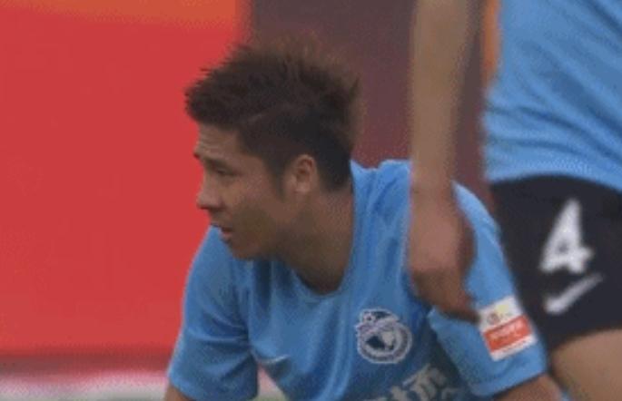 越老越妖:前拜仁球星被31岁中超老国脚戏耍狼