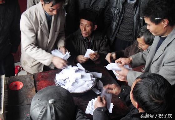 2018年村干部选举将迎来两项大调整,农民朋友