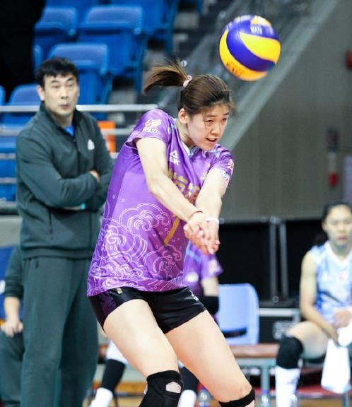 李盈莹30分天津女排3-1击败广东恒大,豪取8强