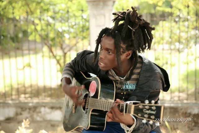 非洲这个国家曾举办过世界杯,却从发达国家倒