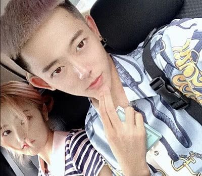 次惑小仙女说谎实锤?男友小号晒聊天截图,亲密称呼太亮眼! 葡京真人官网
