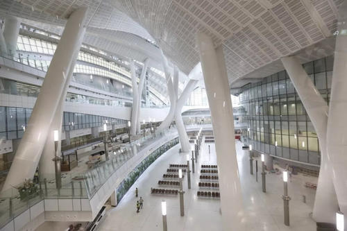 台山人去港澳又有新通道,香港西九龙高铁站实