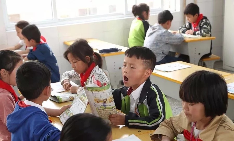 2018年河南省招聘15500名特岗教师,四部门要