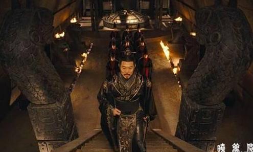 秦始皇死前的三大异象,有人说是征兆,实则是三