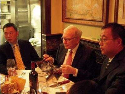 拍下巴菲特天价午餐,后来的他们怎么样了?