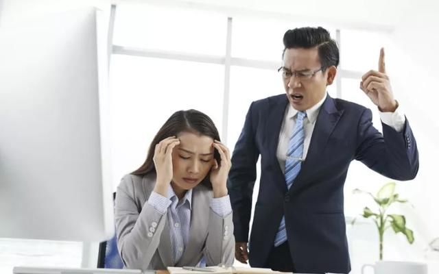 入职7个月,开发4个大客户,她是怎么做到的?