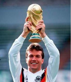 德国队四位队长带领获得世界冠军,可惜第一位