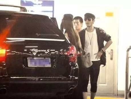 吴尊和黄晓明宠妻大不同 前者不让林丽莹露脸