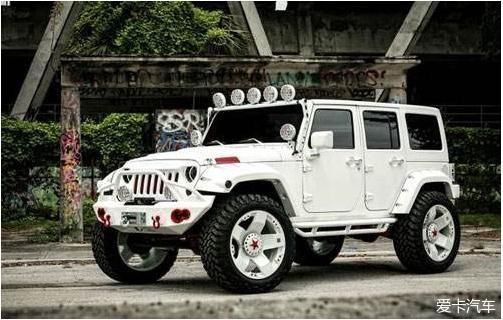 先拿牧马人开刀,乌鲁木齐交警严查非法改装车