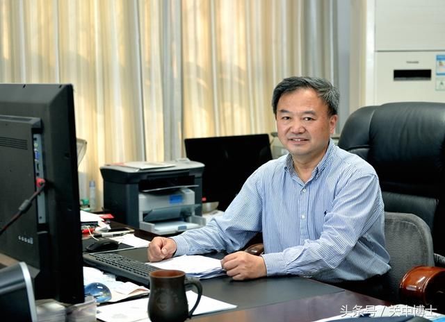 西工大李贺军教授当选2018年最美科技工作者