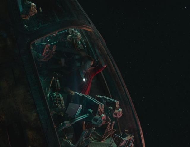 《复仇者联盟4》定档海报 4.24无限传奇史诗终