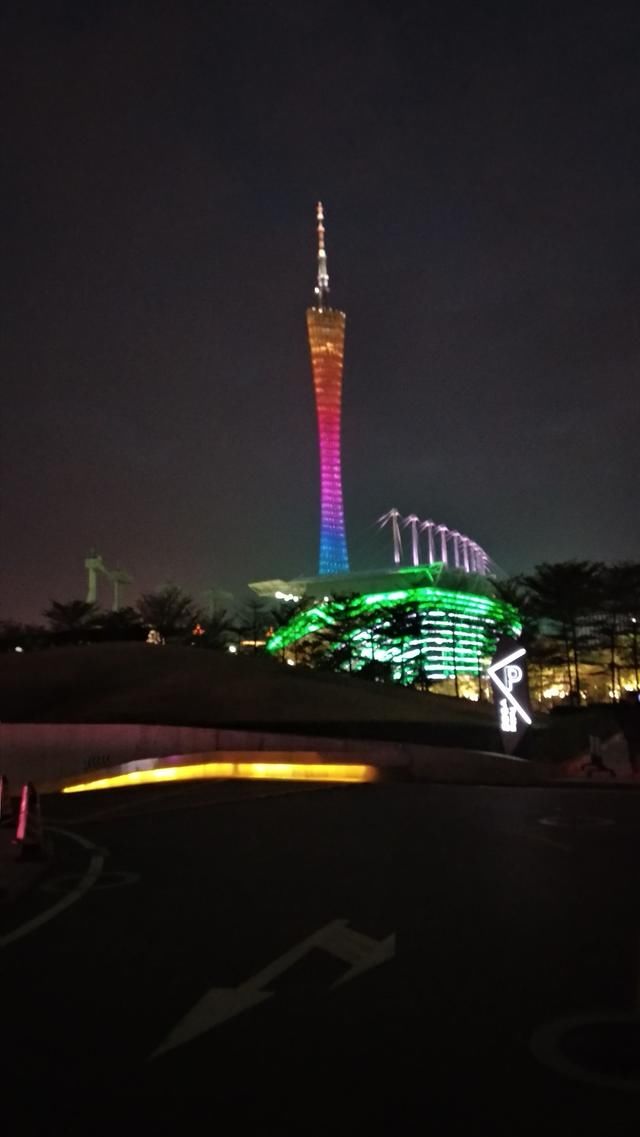 广州塔 珠江新城的城市夜色