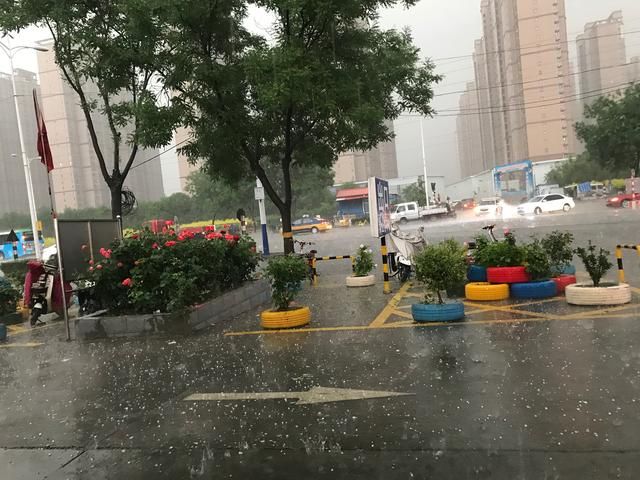 冰雹、雷雨、大风，河北7市遭突袭，今晚强对流天气继续！