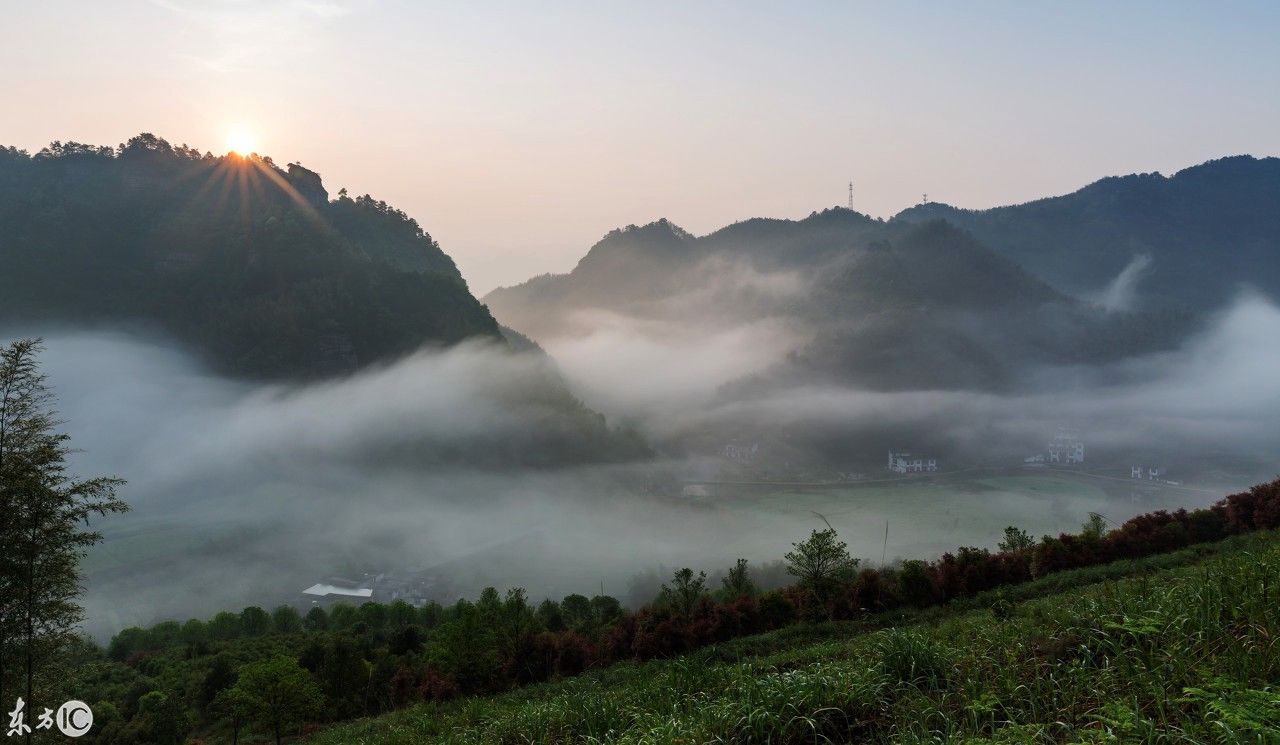 湖南邵阳崀山日出