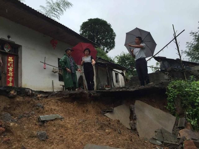 农房遇到火宅、雷击、暴雨、洪水等自然灾害而破损，能领到赔偿了