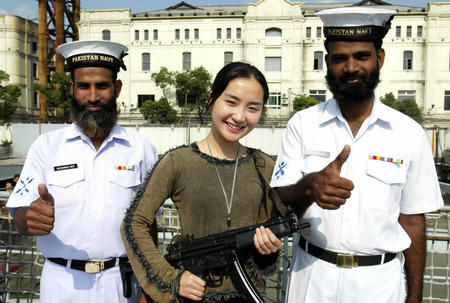 巴基斯坦对中国免签,将中国游客视为上宾,却有