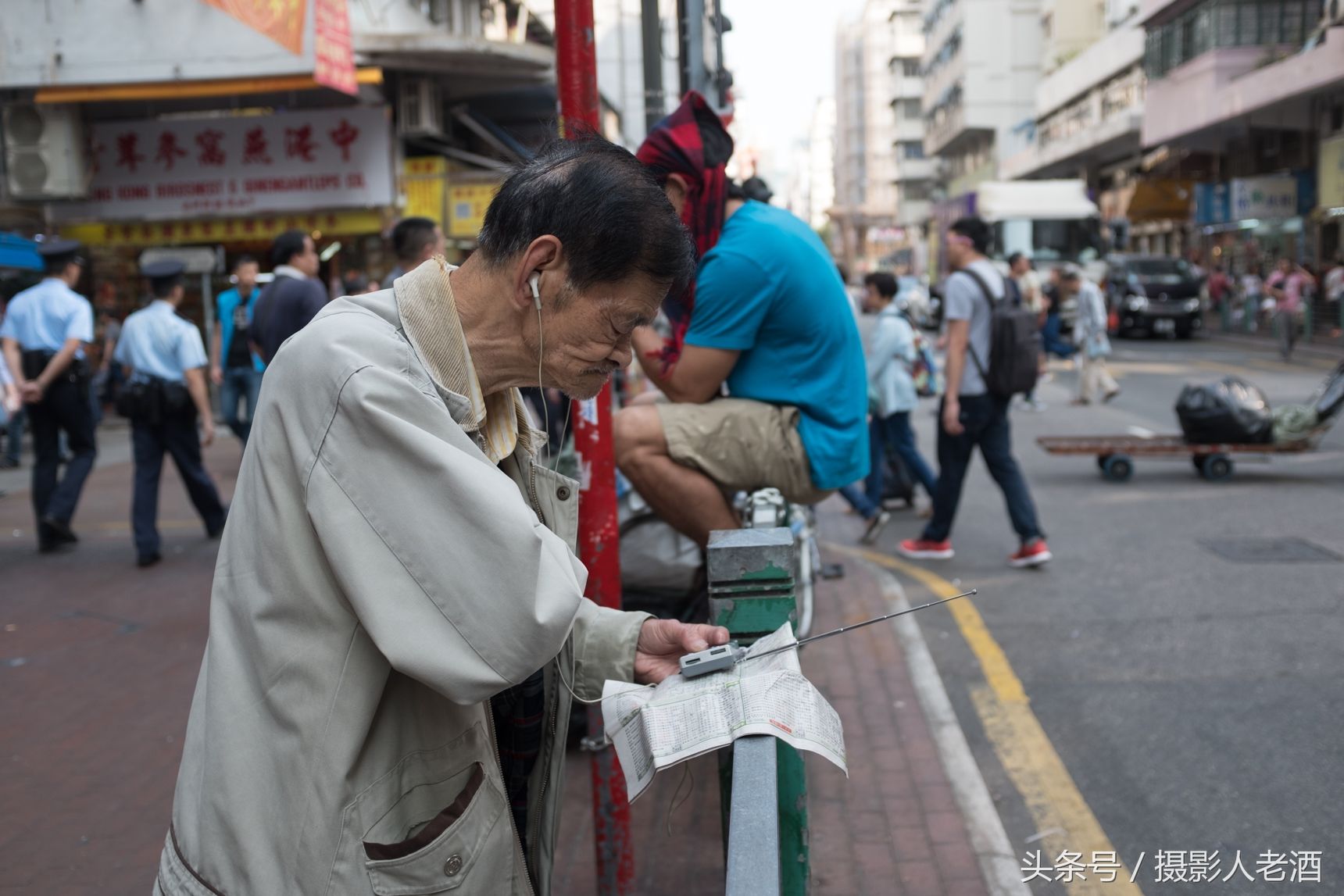 香港深水埗实拍,香港最穷的地方,老年人还过着